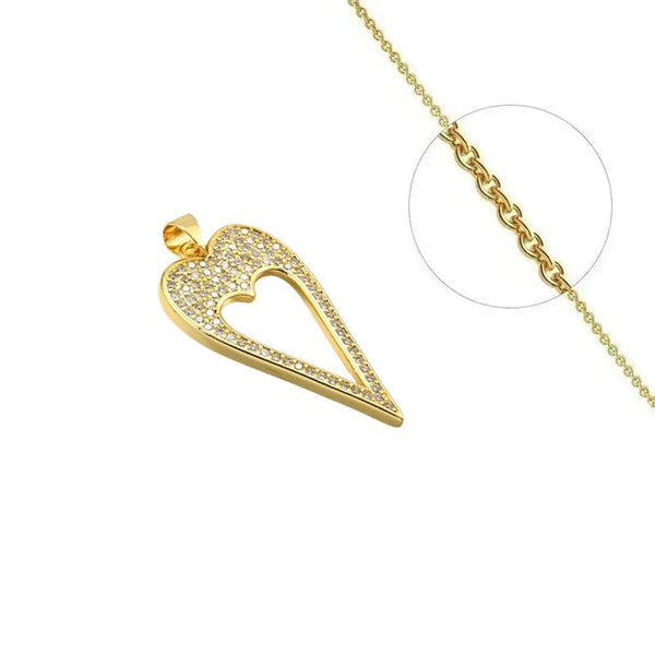 Goldkette und langer Herzanhänger mit eingefassten Zirkoniasteinen